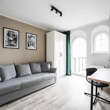 Mlyn 10/8 Apartment